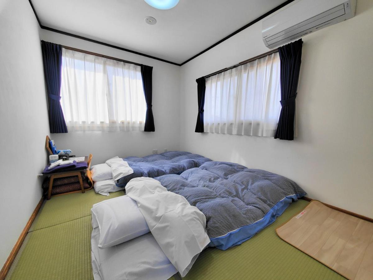 Tetsu No Ya Guesthouse For Railfans Fuefuki Kültér fotó